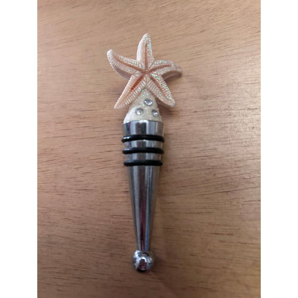New Beachy 🏝️Starfish 🐚Glittery Faux Diamonds 💎 on Sand Wine🍷Bottle Stopper
